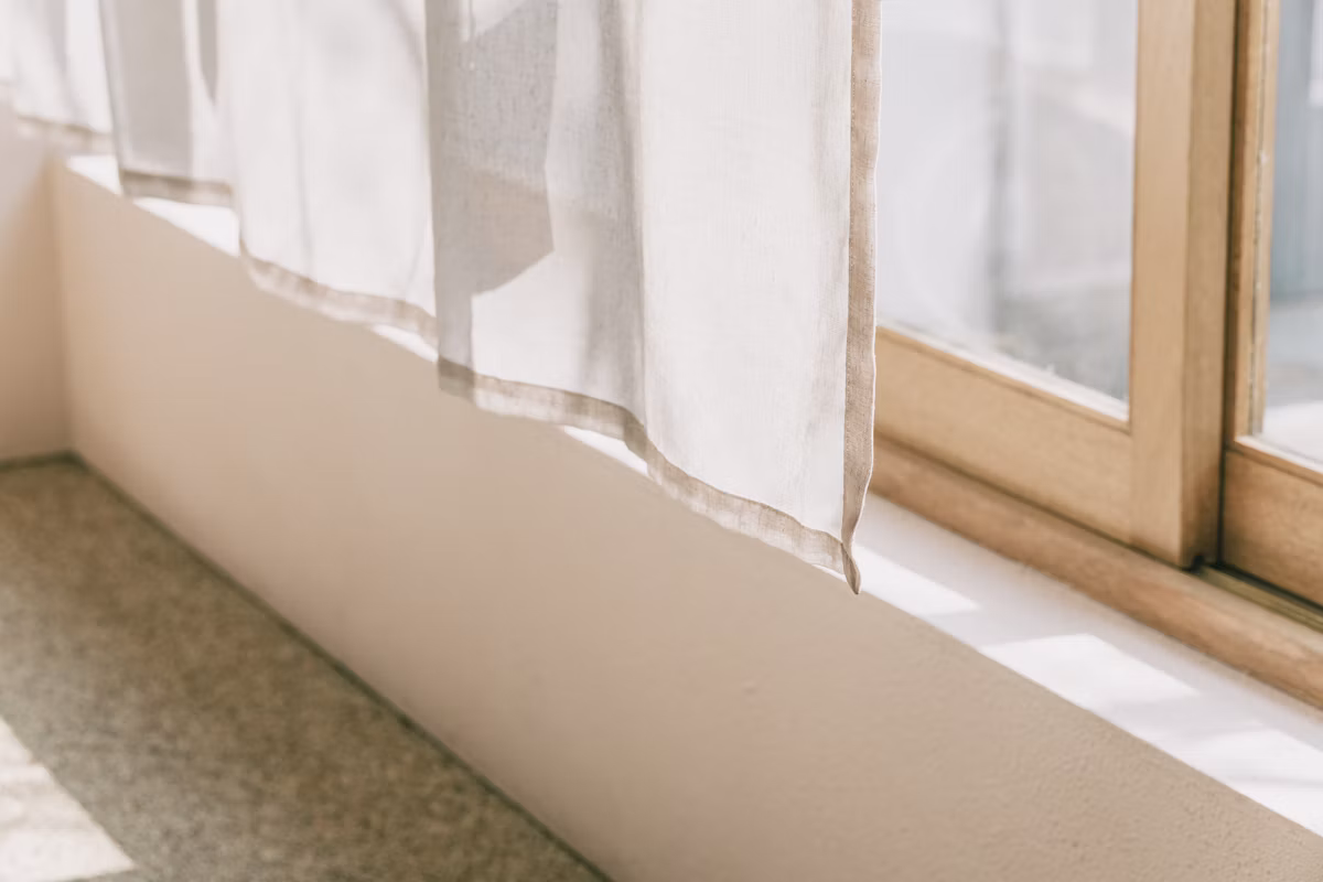 Made-to-measure curtains